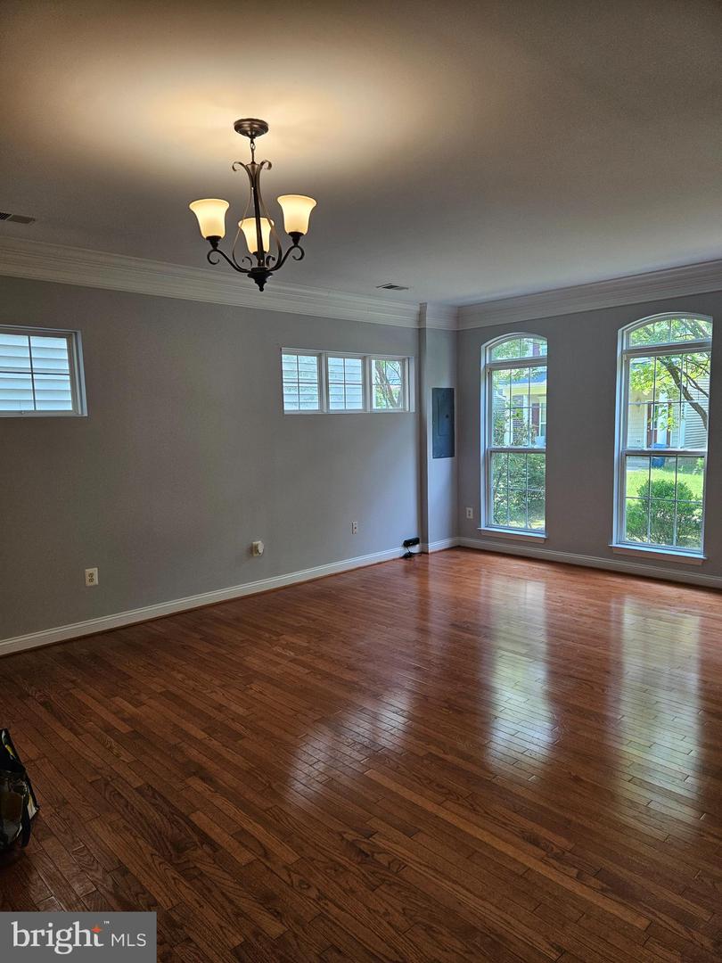 16502 BOBSTER CT, WOODBRIDGE, Virginia 22191, 4 Bedrooms Bedrooms, ,3 BathroomsBathrooms,Residential,For sale,16502 BOBSTER CT,VAPW2098582 MLS # VAPW2098582