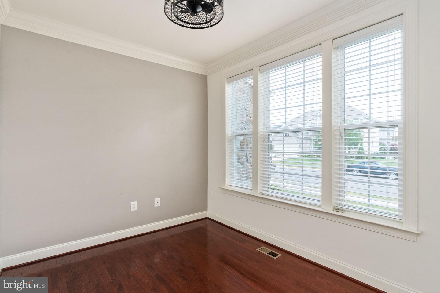 5506 SPRING BLUFF CT, FREDERICKSBURG, Virginia 22407, 5 Bedrooms Bedrooms, ,4 BathroomsBathrooms,Residential,For sale,5506 SPRING BLUFF CT,VASP2034544 MLS # VASP2034544