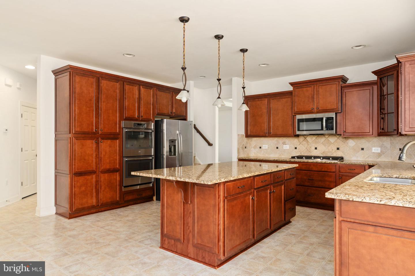 5506 SPRING BLUFF CT, FREDERICKSBURG, Virginia 22407, 5 Bedrooms Bedrooms, ,4 BathroomsBathrooms,Residential,For sale,5506 SPRING BLUFF CT,VASP2034544 MLS # VASP2034544