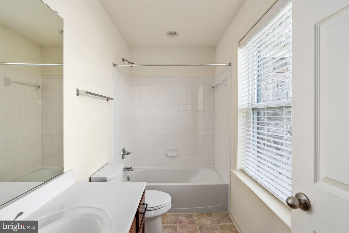 5506 SPRING BLUFF CT, FREDERICKSBURG, Virginia 22407, 5 Bedrooms Bedrooms, ,4 BathroomsBathrooms,Residential,For sale,5506 SPRING BLUFF CT,VASP2034544 MLS # VASP2034544