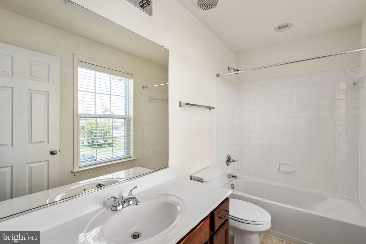 5506 SPRING BLUFF CT, FREDERICKSBURG, Virginia 22407, 5 Bedrooms Bedrooms, ,4 BathroomsBathrooms,Residential,For sale,5506 SPRING BLUFF CT,VASP2034544 MLS # VASP2034544