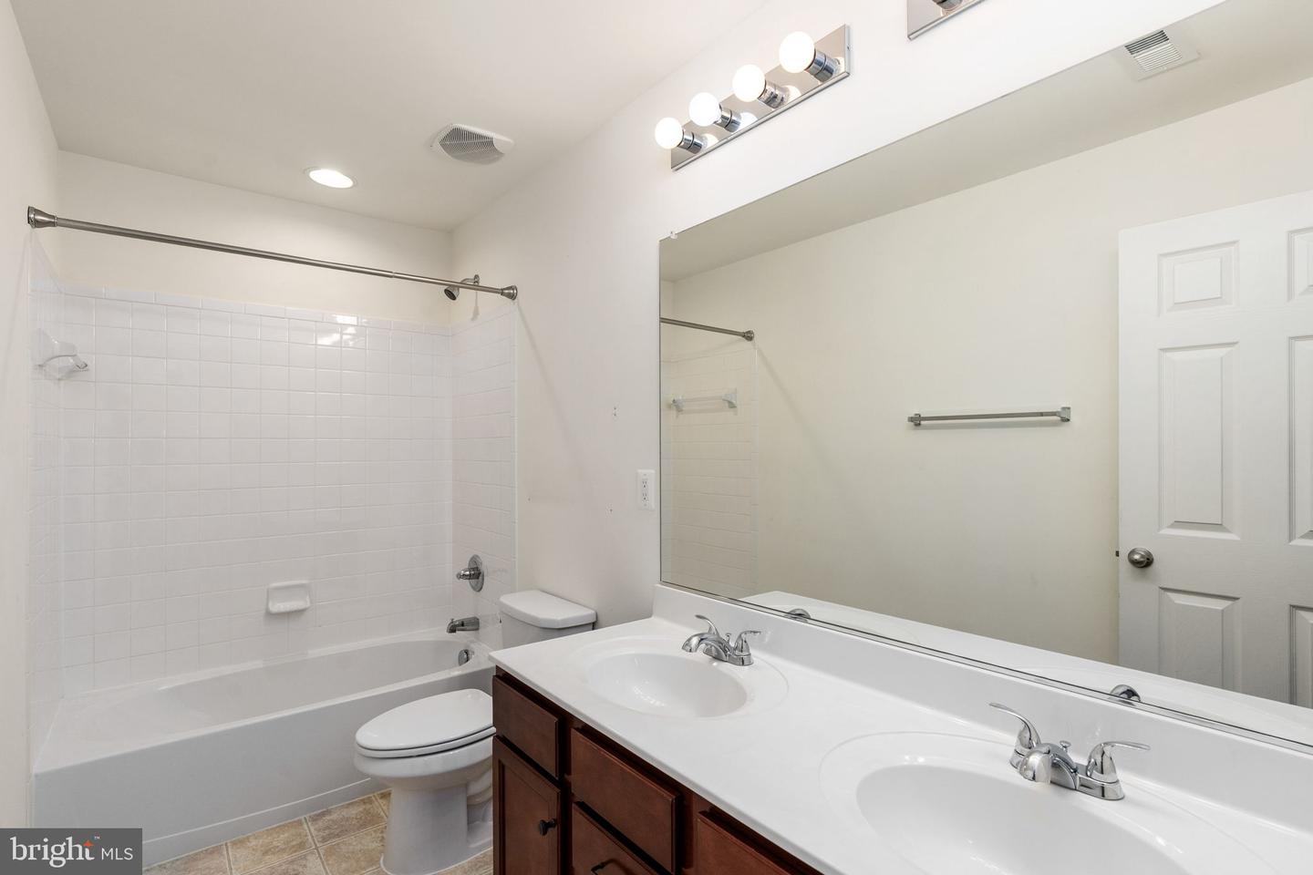 5506 SPRING BLUFF CT, FREDERICKSBURG, Virginia 22407, 5 Bedrooms Bedrooms, ,4 BathroomsBathrooms,Residential,For sale,5506 SPRING BLUFF CT,VASP2034544 MLS # VASP2034544