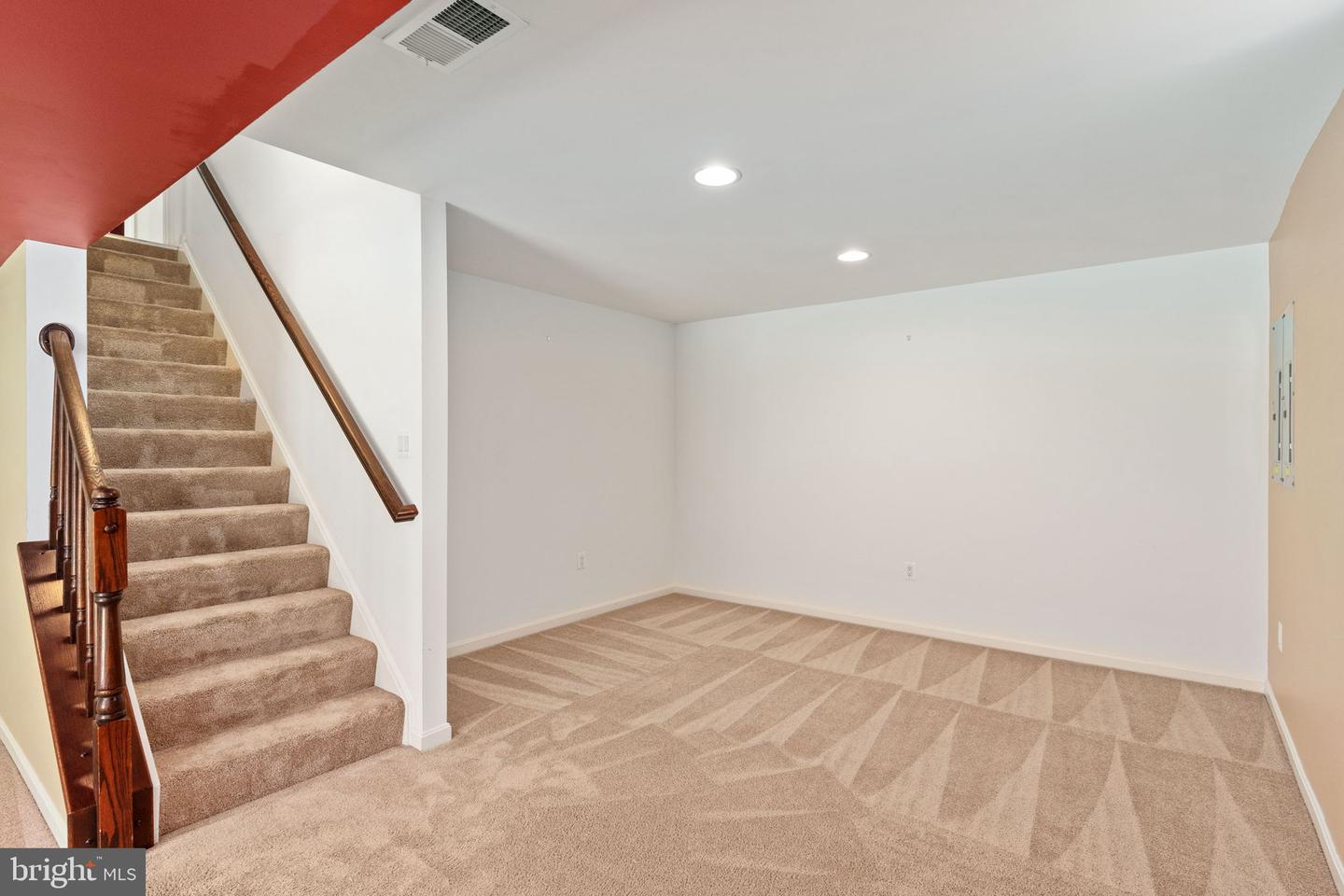 5506 SPRING BLUFF CT, FREDERICKSBURG, Virginia 22407, 5 Bedrooms Bedrooms, ,4 BathroomsBathrooms,Residential,For sale,5506 SPRING BLUFF CT,VASP2034544 MLS # VASP2034544
