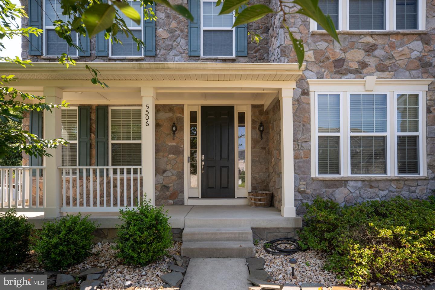 5506 SPRING BLUFF CT, FREDERICKSBURG, Virginia 22407, 5 Bedrooms Bedrooms, ,4 BathroomsBathrooms,Residential,For sale,5506 SPRING BLUFF CT,VASP2034544 MLS # VASP2034544