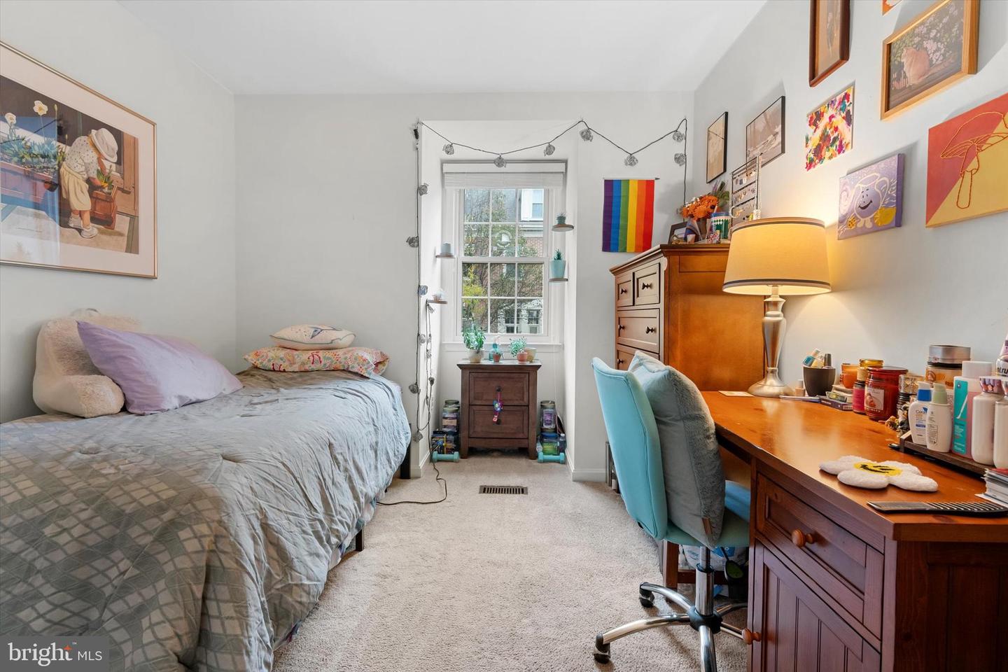 4207 11TH ST N #1, ARLINGTON, Virginia 22201, 3 Bedrooms Bedrooms, ,2 BathroomsBathrooms,Residential,For sale,4207 11TH ST N #1,VAAR2061540 MLS # VAAR2061540