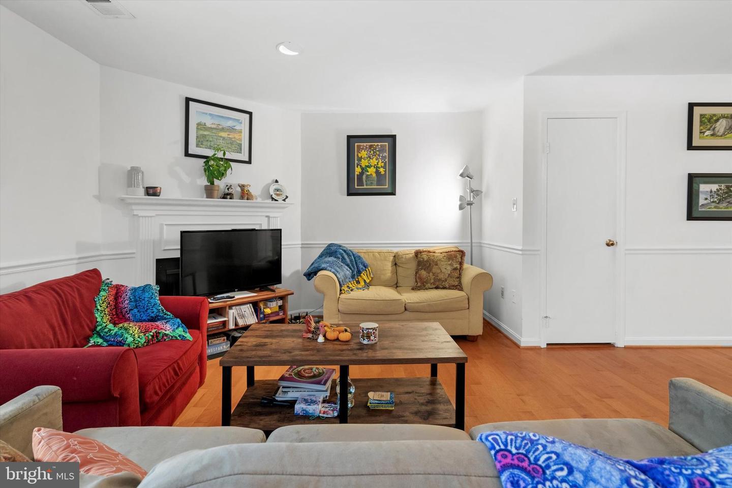 4207 11TH ST N #1, ARLINGTON, Virginia 22201, 3 Bedrooms Bedrooms, ,2 BathroomsBathrooms,Residential,For sale,4207 11TH ST N #1,VAAR2061540 MLS # VAAR2061540