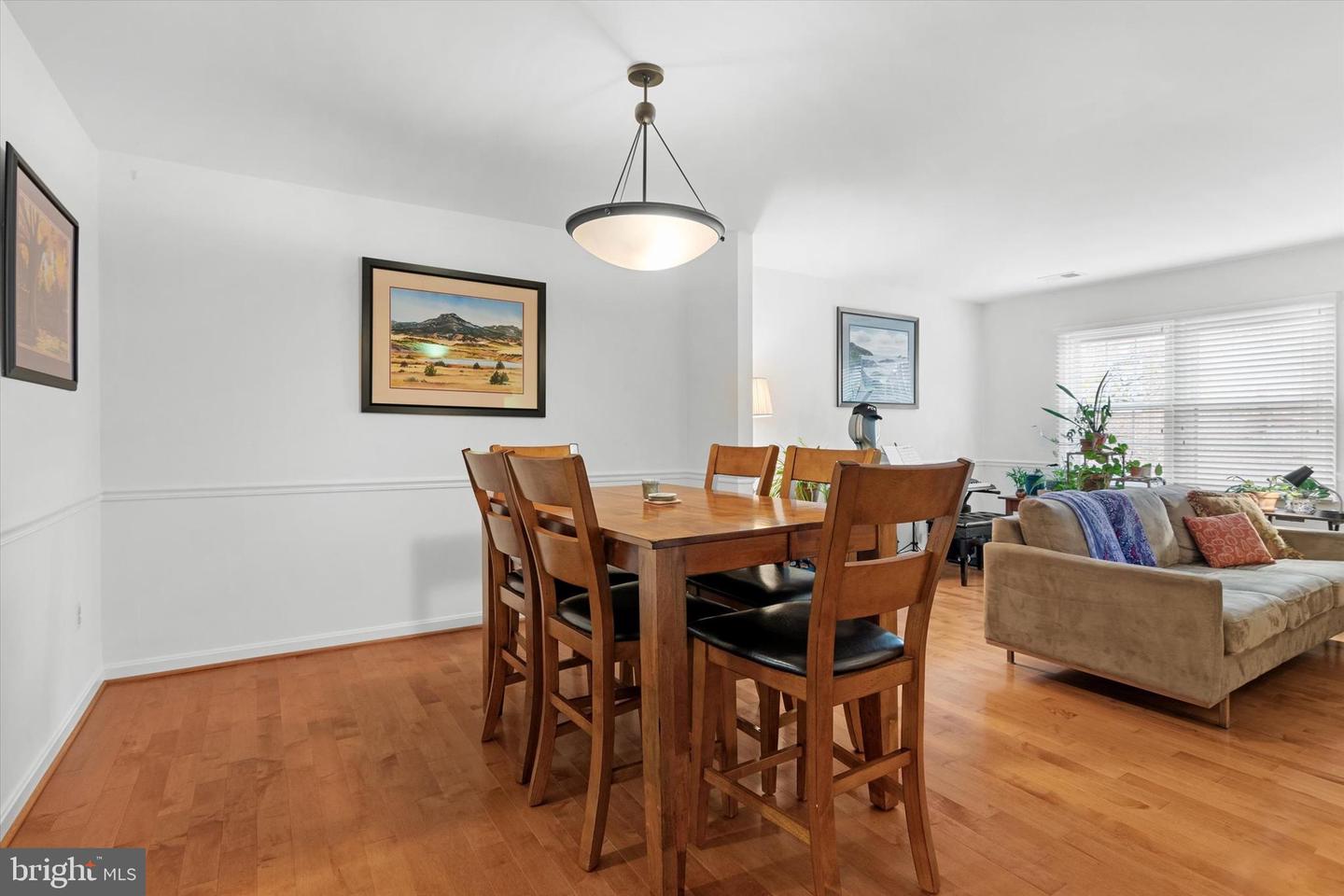 4207 11TH ST N #1, ARLINGTON, Virginia 22201, 3 Bedrooms Bedrooms, ,2 BathroomsBathrooms,Residential,For sale,4207 11TH ST N #1,VAAR2061540 MLS # VAAR2061540