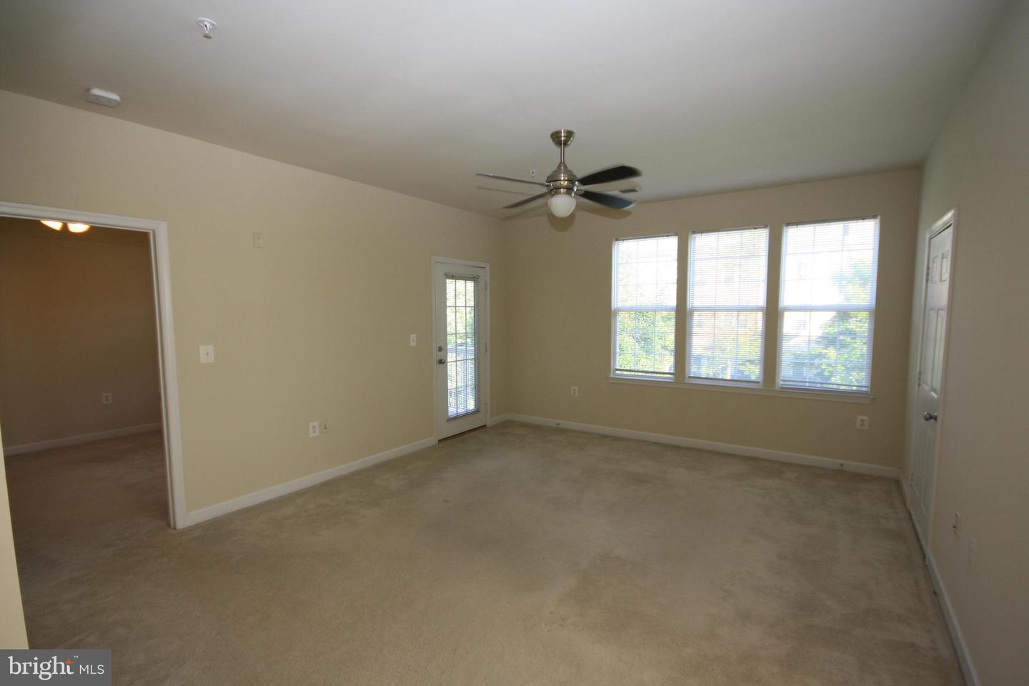 22691 BLUE ELDER TER #204, BRAMBLETON, Virginia 20148, 1 Bedroom Bedrooms, 2 Rooms Rooms,1 BathroomBathrooms,Residential,For sale,22691 BLUE ELDER TER #204,VALO2103468 MLS # VALO2103468