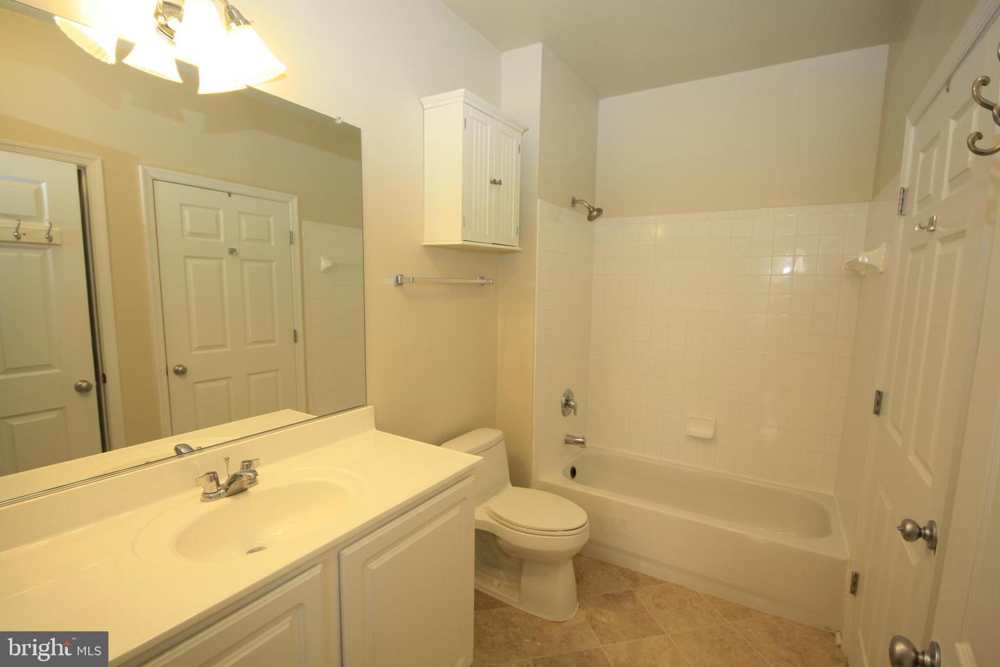 22691 BLUE ELDER TER #204, BRAMBLETON, Virginia 20148, 1 Bedroom Bedrooms, 2 Rooms Rooms,1 BathroomBathrooms,Residential,For sale,22691 BLUE ELDER TER #204,VALO2103468 MLS # VALO2103468