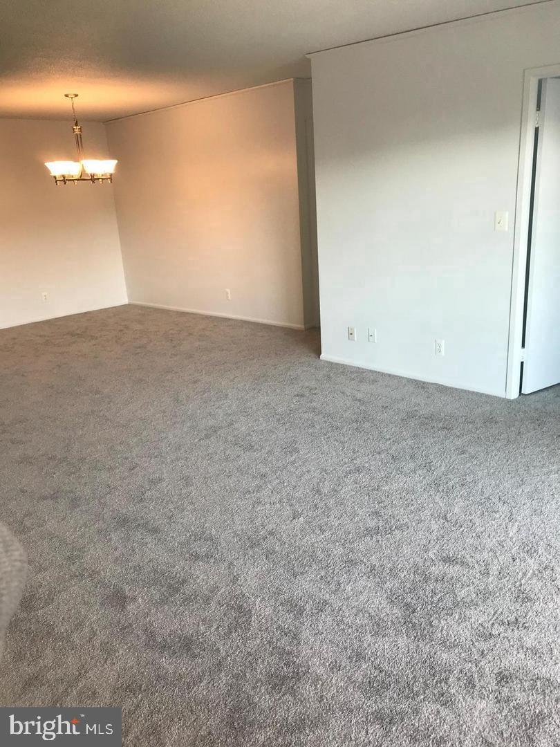 8360 GREENSBORO DR #817, MCLEAN, Virginia 22102, 2 Bedrooms Bedrooms, ,2 BathroomsBathrooms,Residential,For sale,8360 GREENSBORO DR #817,VAFX2258490 MLS # VAFX2258490