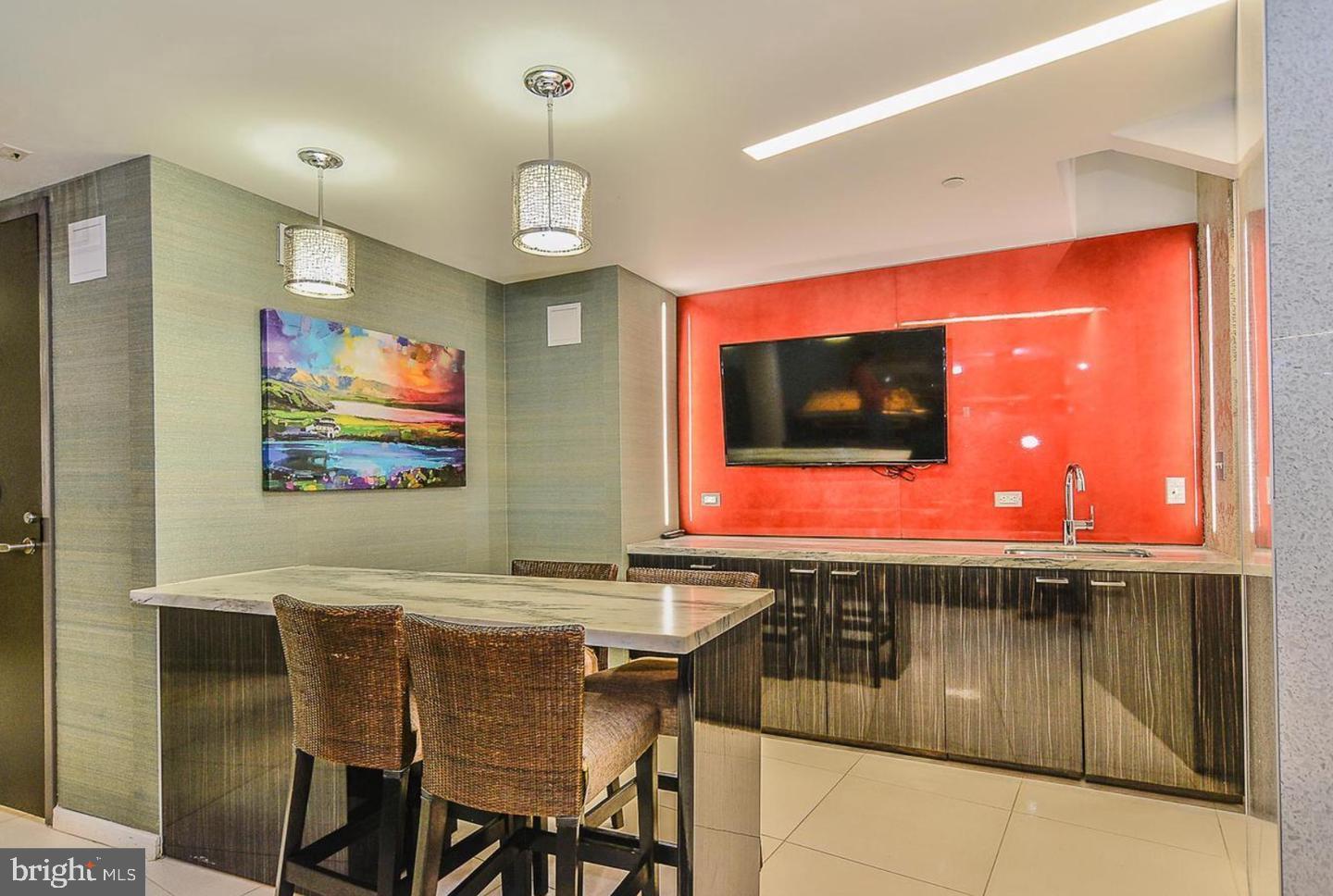 8360 GREENSBORO DR #817, MCLEAN, Virginia 22102, 2 Bedrooms Bedrooms, ,2 BathroomsBathrooms,Residential,For sale,8360 GREENSBORO DR #817,VAFX2258490 MLS # VAFX2258490