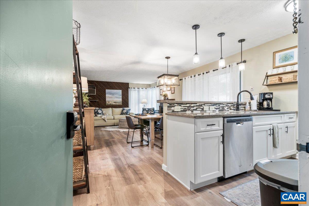 2226 TANNERS RIDGE CONDOS #2226, WINTERGREEN RESORT, Virginia 22967, 2 Bedrooms Bedrooms, ,2 BathroomsBathrooms,Residential,For sale,2226 TANNERS RIDGE CONDOS #2226,667284 MLS # 667284
