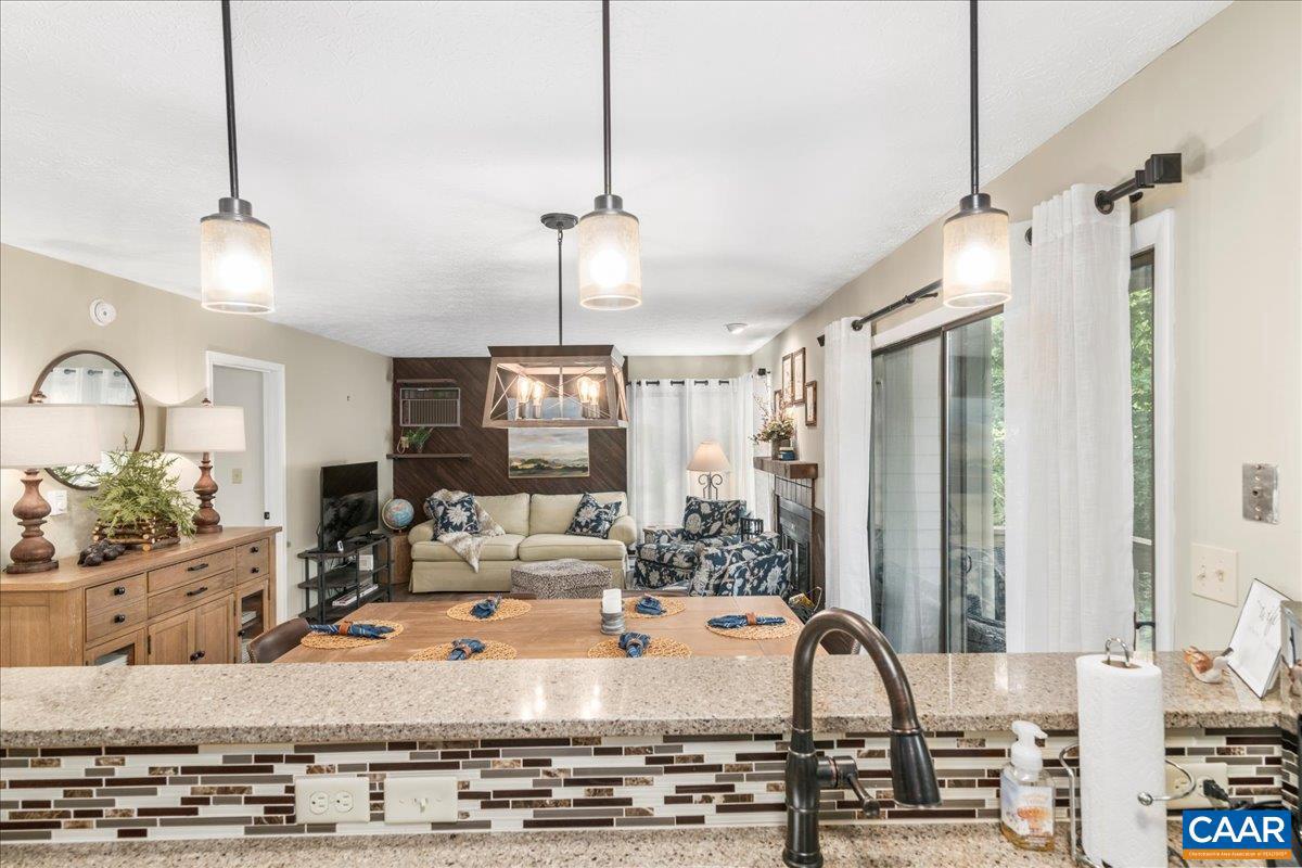 2226 TANNERS RIDGE CONDOS #2226, WINTERGREEN RESORT, Virginia 22967, 2 Bedrooms Bedrooms, ,2 BathroomsBathrooms,Residential,For sale,2226 TANNERS RIDGE CONDOS #2226,667284 MLS # 667284