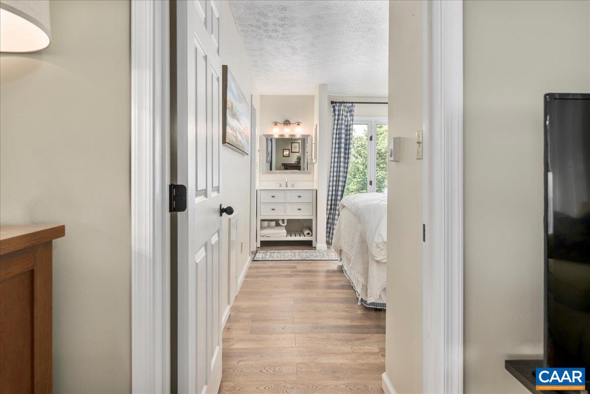 2226 TANNERS RIDGE CONDOS #2226, WINTERGREEN RESORT, Virginia 22967, 2 Bedrooms Bedrooms, ,2 BathroomsBathrooms,Residential,For sale,2226 TANNERS RIDGE CONDOS #2226,667284 MLS # 667284