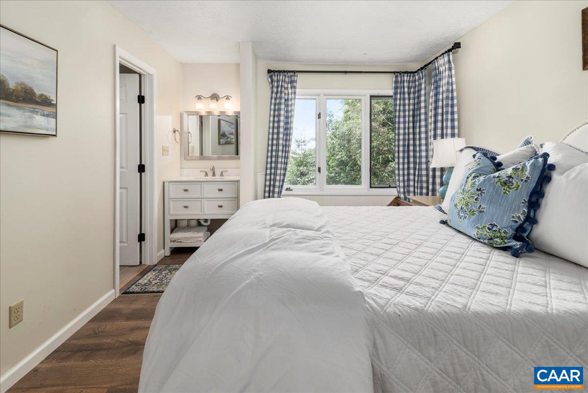 2226 TANNERS RIDGE CONDOS #2226, WINTERGREEN RESORT, Virginia 22967, 2 Bedrooms Bedrooms, ,2 BathroomsBathrooms,Residential,For sale,2226 TANNERS RIDGE CONDOS #2226,667284 MLS # 667284