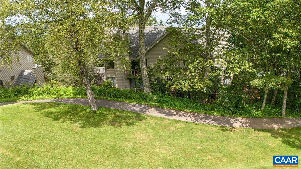 2226 TANNERS RIDGE CONDOS #2226, WINTERGREEN RESORT, Virginia 22967, 2 Bedrooms Bedrooms, ,2 BathroomsBathrooms,Residential,For sale,2226 TANNERS RIDGE CONDOS #2226,667284 MLS # 667284