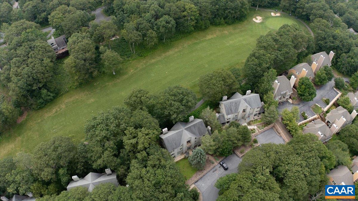 2226 TANNERS RIDGE CONDOS #2226, WINTERGREEN RESORT, Virginia 22967, 2 Bedrooms Bedrooms, ,2 BathroomsBathrooms,Residential,For sale,2226 TANNERS RIDGE CONDOS #2226,667284 MLS # 667284