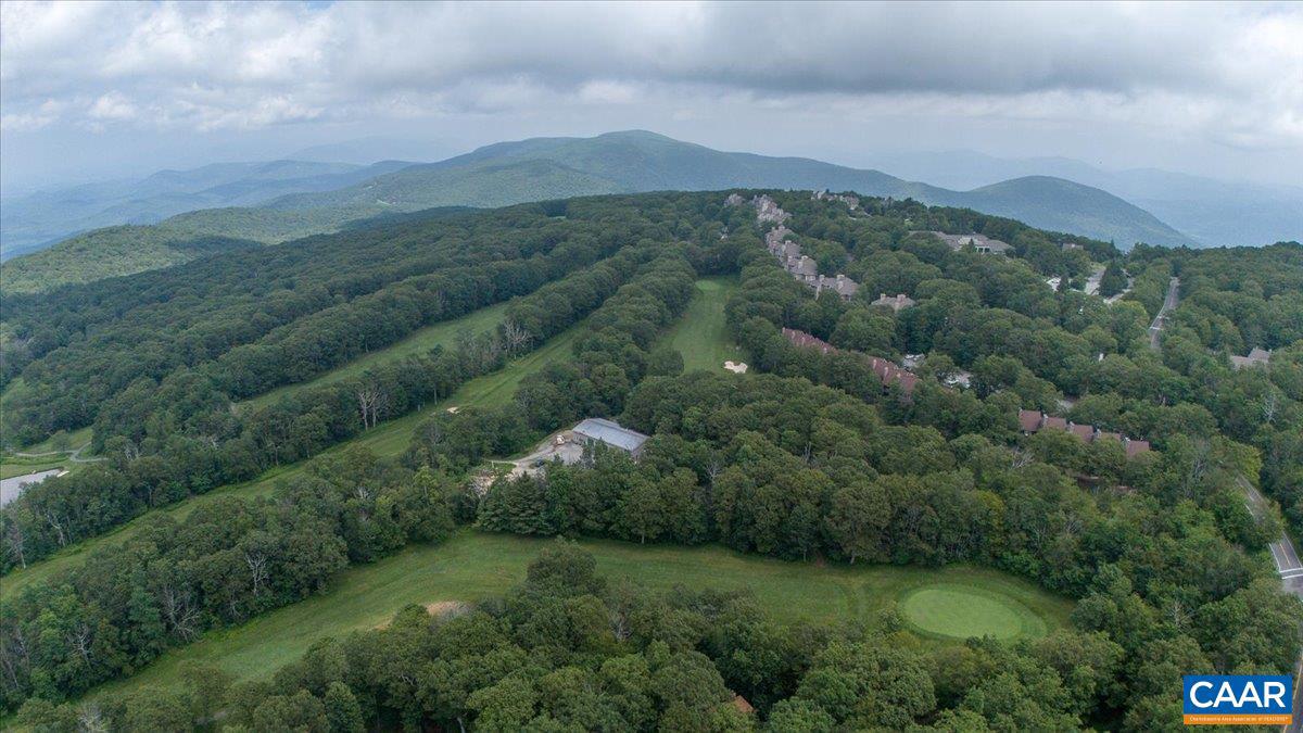 2226 TANNERS RIDGE CONDOS #2226, WINTERGREEN RESORT, Virginia 22967, 2 Bedrooms Bedrooms, ,2 BathroomsBathrooms,Residential,For sale,2226 TANNERS RIDGE CONDOS #2226,667284 MLS # 667284