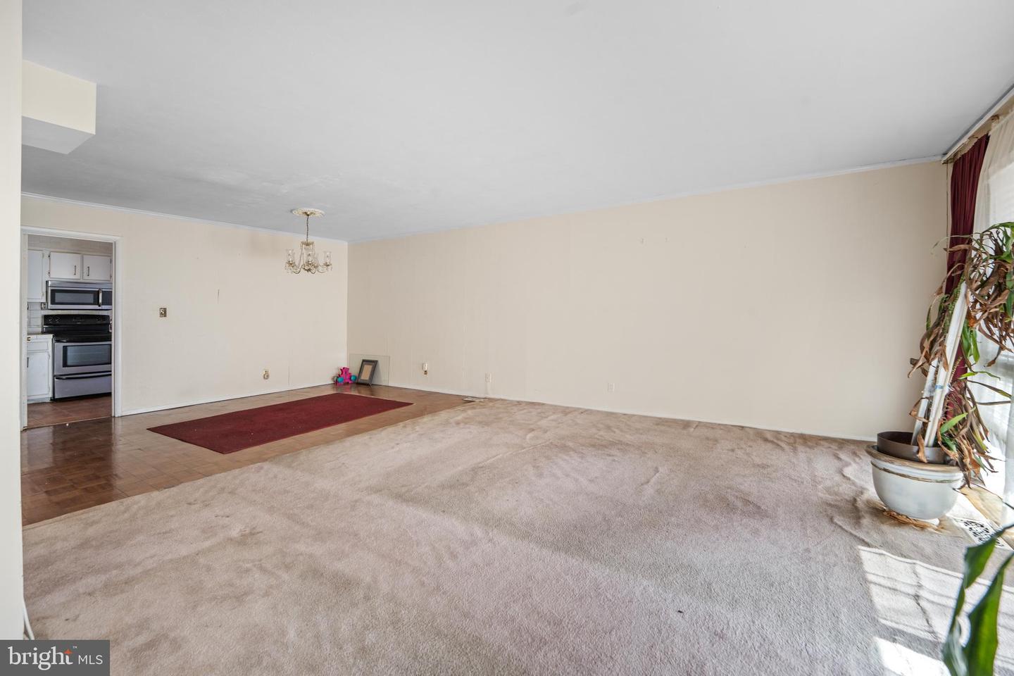 1643 11TH PL NE, WASHINGTON, District Of Columbia 20002, 4 Bedrooms Bedrooms, ,2 BathroomsBathrooms,Residential,For sale,1643 11TH PL NE,DCDC2191554 MLS # DCDC2191554