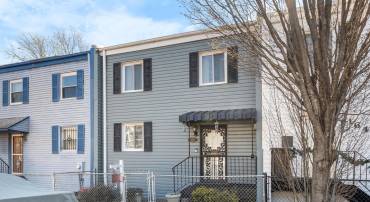 1643 11TH PL NE, WASHINGTON, District Of Columbia 20002, 4 Bedrooms Bedrooms, ,2 BathroomsBathrooms,Residential,For sale,1643 11TH PL NE,DCDC2191554 MLS # DCDC2191554