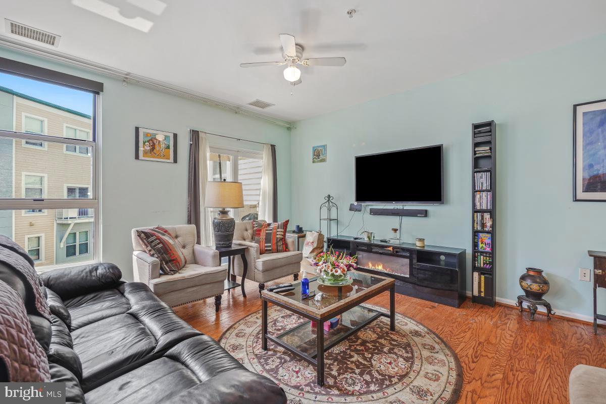 343 CEDAR ST NW #316, WASHINGTON, District Of Columbia 20012, 2 Bedrooms Bedrooms, ,2 BathroomsBathrooms,Residential,For sale,343 CEDAR ST NW #316,DCDC2208752 MLS # DCDC2208752