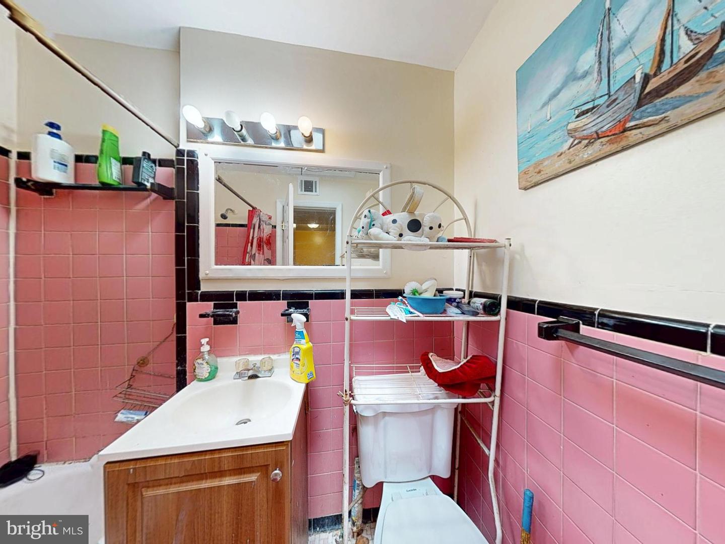 3730 EDISON ST, ALEXANDRIA, Virginia 22305, 3 Bedrooms Bedrooms, ,1 BathroomBathrooms,Residential,For sale,3730 EDISON ST,VAAX2047582 MLS # VAAX2047582