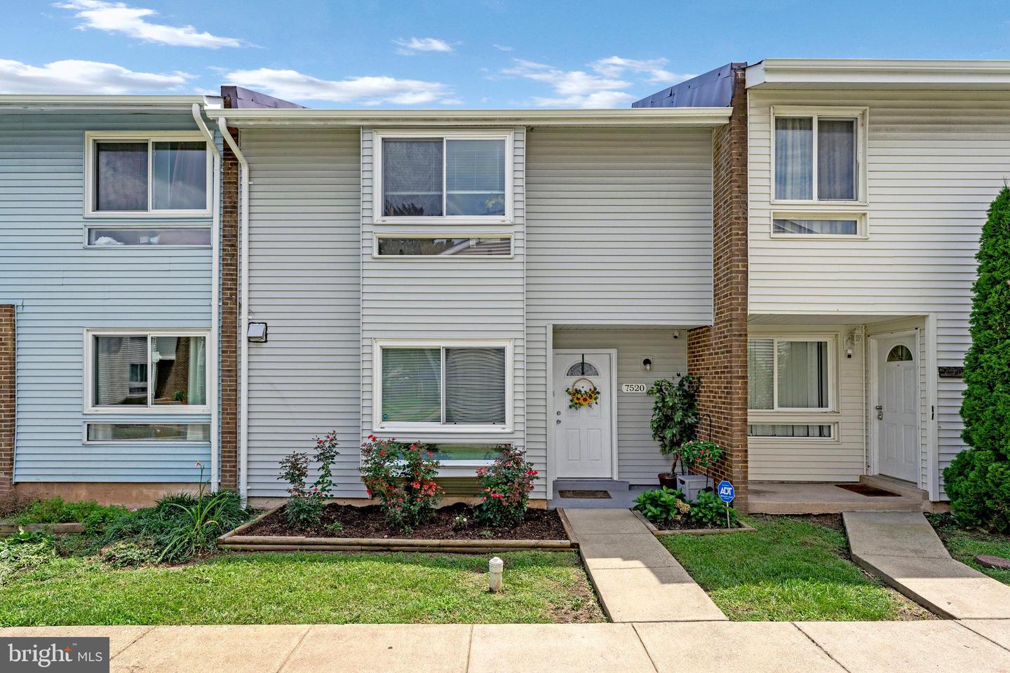 7520 CLEMSON CT, MANASSAS, Virginia 20109, 3 Bedrooms Bedrooms, ,2 BathroomsBathrooms,Residential,For sale,7520 CLEMSON CT,VAPW2099456 MLS # VAPW2099456