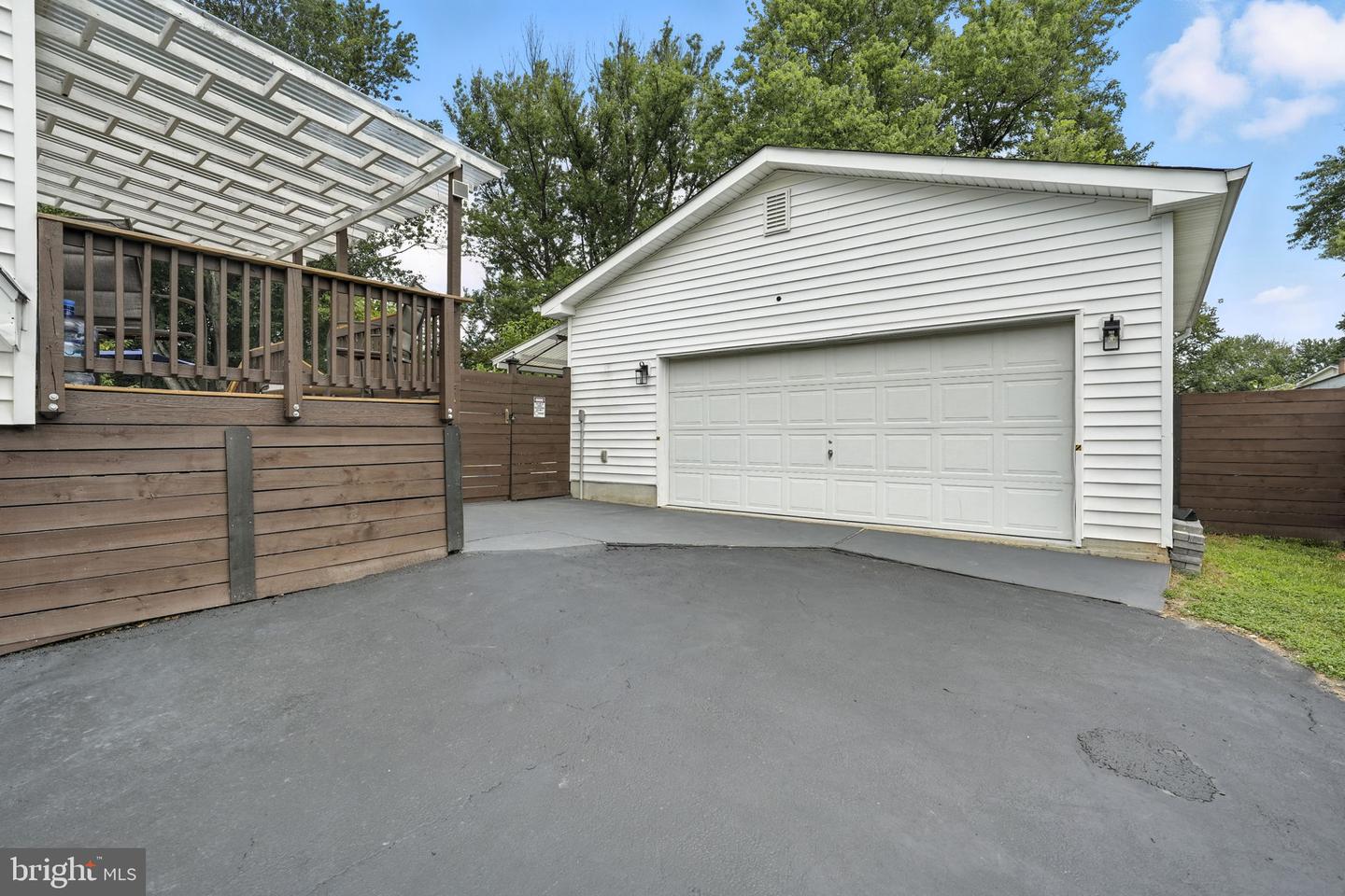 13005 KERRYDALE RD, WOODBRIDGE, Virginia 22193, 4 Bedrooms Bedrooms, ,2 BathroomsBathrooms,Residential,For sale,13005 KERRYDALE RD,VAPW2099580 MLS # VAPW2099580