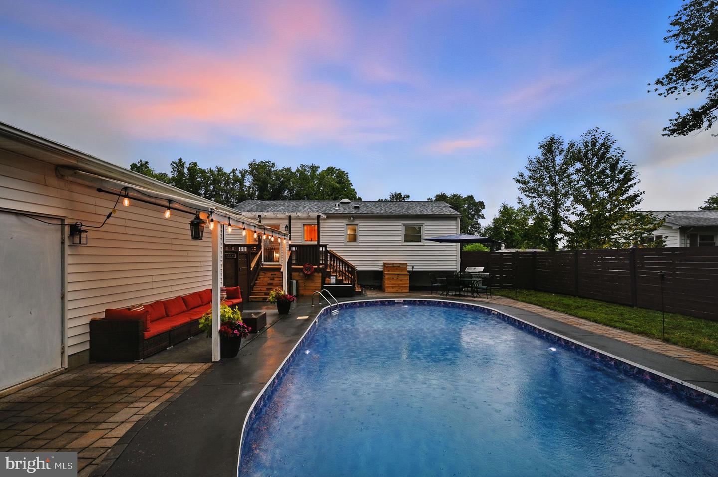 13005 KERRYDALE RD, WOODBRIDGE, Virginia 22193, 4 Bedrooms Bedrooms, ,2 BathroomsBathrooms,Residential,For sale,13005 KERRYDALE RD,VAPW2099580 MLS # VAPW2099580