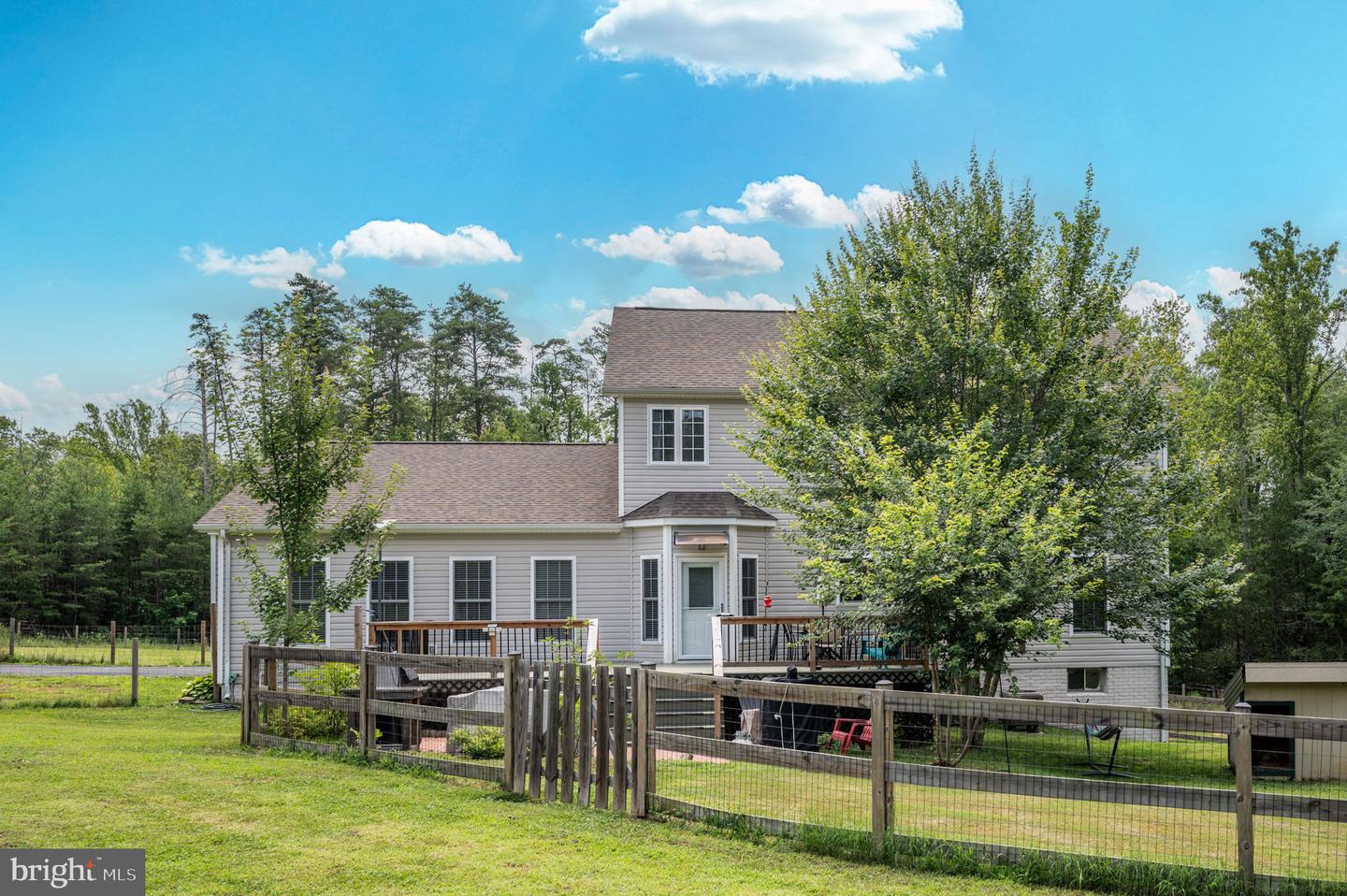 2182 TOWLES RD, MIDLAND, Virginia 22728, 5 Bedrooms Bedrooms, ,4 BathroomsBathrooms,Residential,For sale,2182 TOWLES RD,VAFQ2017552 MLS # VAFQ2017552