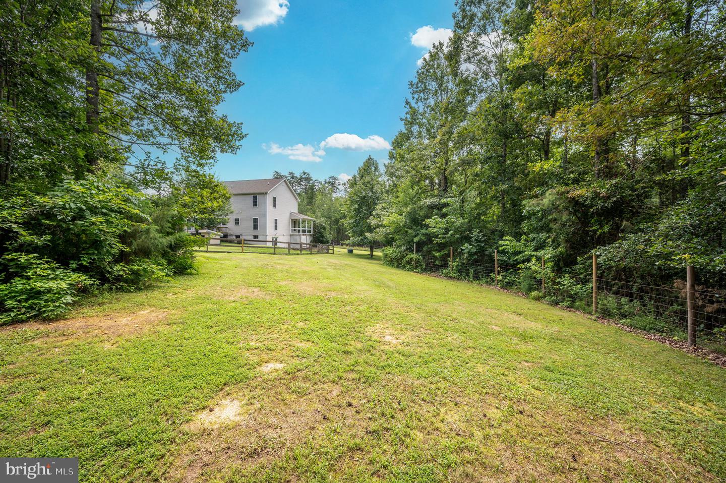 2182 TOWLES RD, MIDLAND, Virginia 22728, 5 Bedrooms Bedrooms, ,4 BathroomsBathrooms,Residential,For sale,2182 TOWLES RD,VAFQ2017552 MLS # VAFQ2017552