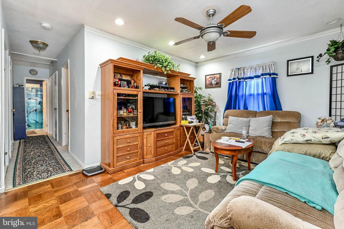 7421 HOWARD CT, FALLS CHURCH, Virginia 22043, 3 Bedrooms Bedrooms, ,1 BathroomBathrooms,Residential,For sale,7421 HOWARD CT,VAFX2257304 MLS # VAFX2257304