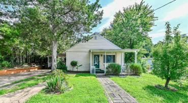 7421 HOWARD CT, FALLS CHURCH, Virginia 22043, 3 Bedrooms Bedrooms, ,1 BathroomBathrooms,Residential,For sale,7421 HOWARD CT,VAFX2257304 MLS # VAFX2257304