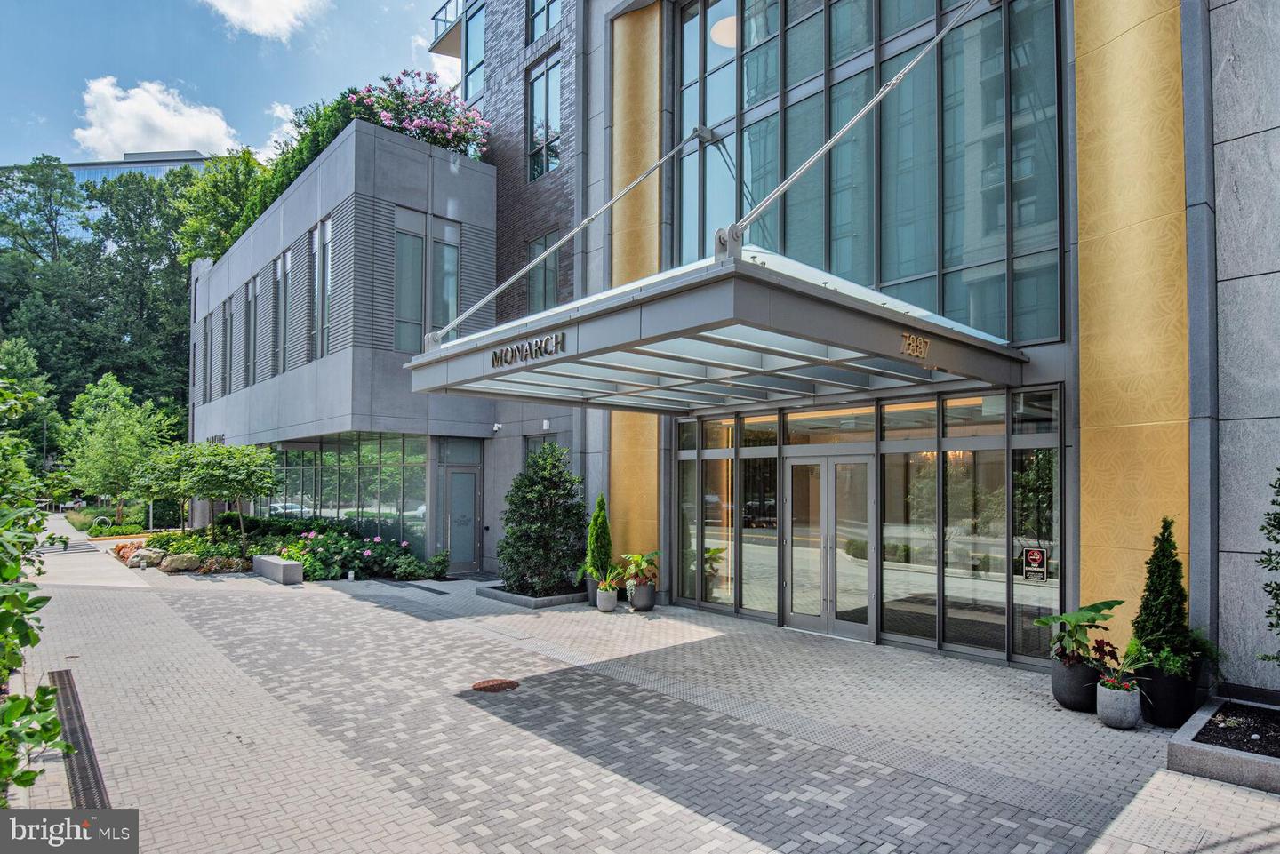 7887 JONES BRANCH DR #1004, MCLEAN, Virginia 22102, 2 Bedrooms Bedrooms, ,2 BathroomsBathrooms,Residential,For sale,7887 JONES BRANCH DR #1004,VAFX2257380 MLS # VAFX2257380