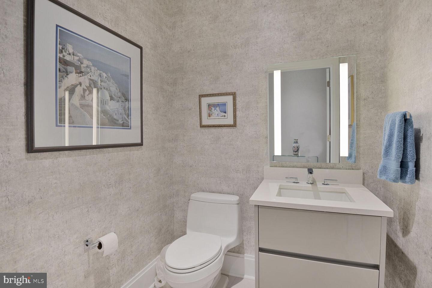 7887 JONES BRANCH DR #1004, MCLEAN, Virginia 22102, 2 Bedrooms Bedrooms, ,2 BathroomsBathrooms,Residential,For sale,7887 JONES BRANCH DR #1004,VAFX2257380 MLS # VAFX2257380