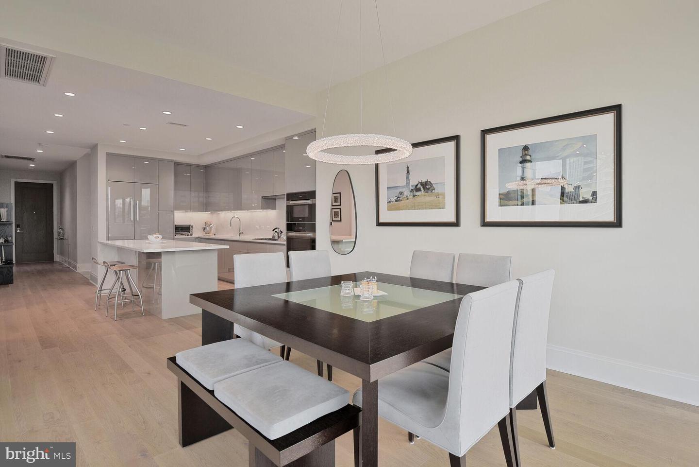 7887 JONES BRANCH DR #1004, MCLEAN, Virginia 22102, 2 Bedrooms Bedrooms, ,2 BathroomsBathrooms,Residential,For sale,7887 JONES BRANCH DR #1004,VAFX2257380 MLS # VAFX2257380