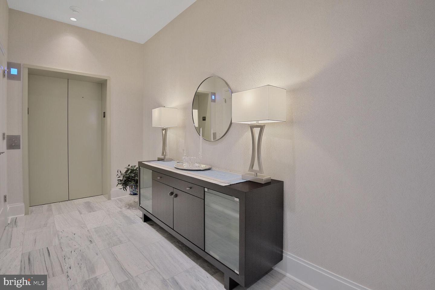 7887 JONES BRANCH DR #1004, MCLEAN, Virginia 22102, 2 Bedrooms Bedrooms, ,2 BathroomsBathrooms,Residential,For sale,7887 JONES BRANCH DR #1004,VAFX2257380 MLS # VAFX2257380