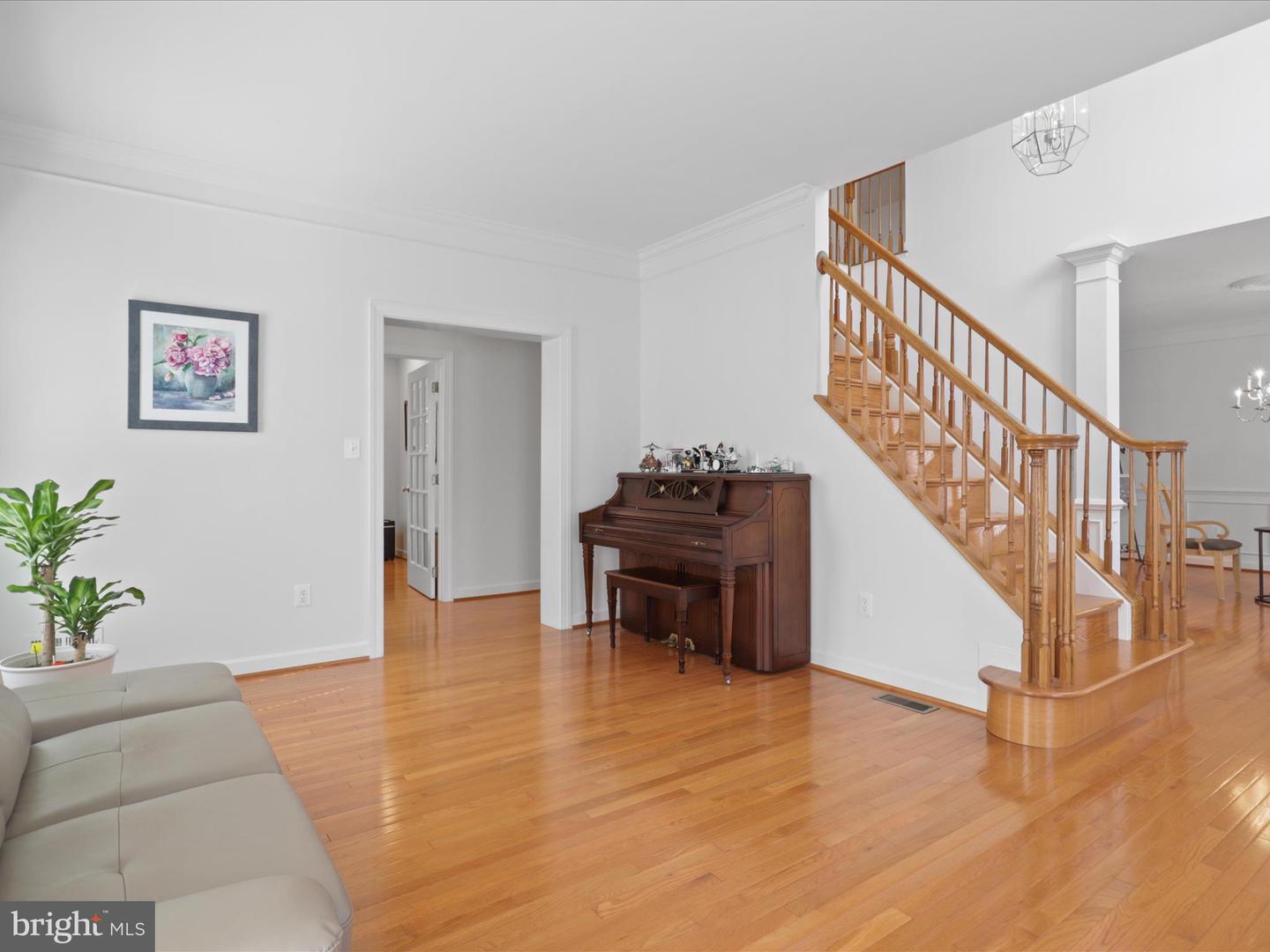 13573 DIANTHUS CT, CENTREVILLE, Virginia 20120, 5 Bedrooms Bedrooms, ,4 BathroomsBathrooms,Residential,For sale,13573 DIANTHUS CT,VAFX2257472 MLS # VAFX2257472