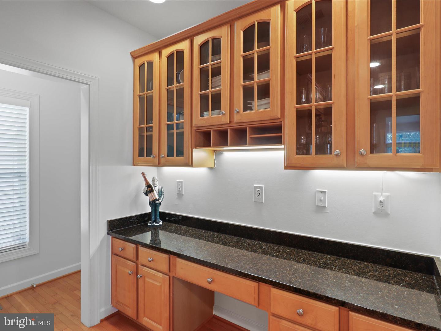13573 DIANTHUS CT, CENTREVILLE, Virginia 20120, 5 Bedrooms Bedrooms, ,4 BathroomsBathrooms,Residential,For sale,13573 DIANTHUS CT,VAFX2257472 MLS # VAFX2257472