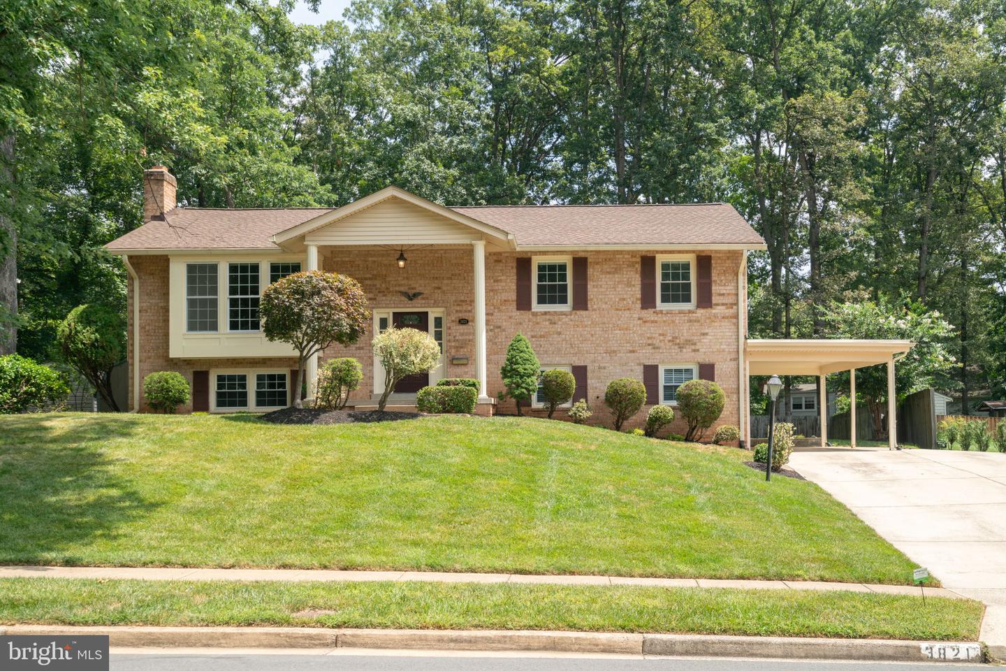 3821 WINTERSET DR, ANNANDALE, Virginia 22003, 4 Bedrooms Bedrooms, ,3 BathroomsBathrooms,Residential,For sale,3821 WINTERSET DR,VAFX2257540 MLS # VAFX2257540