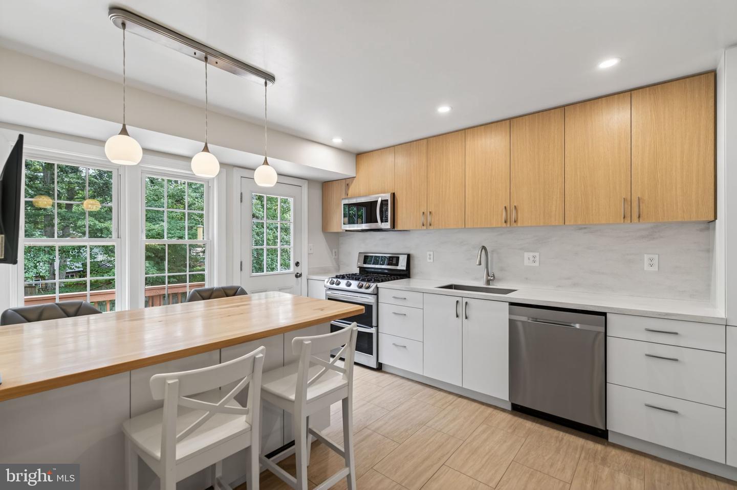 3821 WINTERSET DR, ANNANDALE, Virginia 22003, 4 Bedrooms Bedrooms, ,3 BathroomsBathrooms,Residential,For sale,3821 WINTERSET DR,VAFX2257540 MLS # VAFX2257540