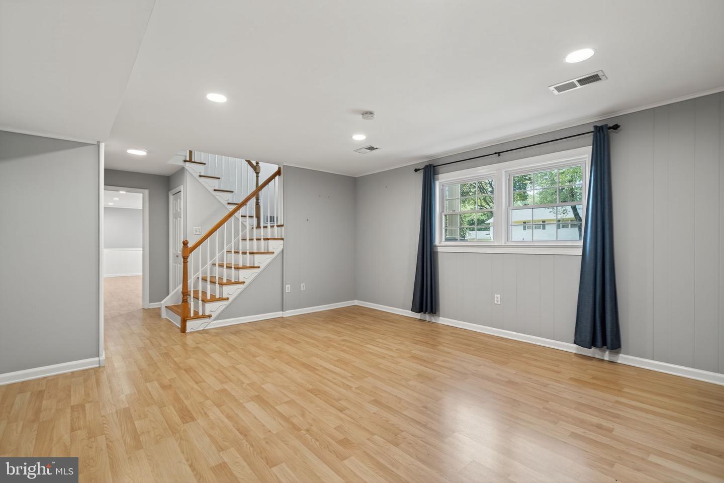 3821 WINTERSET DR, ANNANDALE, Virginia 22003, 4 Bedrooms Bedrooms, ,3 BathroomsBathrooms,Residential,For sale,3821 WINTERSET DR,VAFX2257540 MLS # VAFX2257540