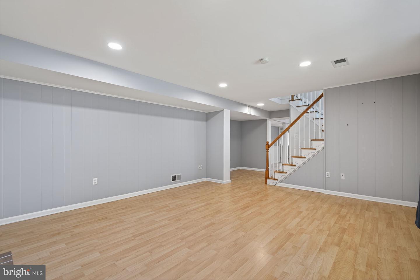 3821 WINTERSET DR, ANNANDALE, Virginia 22003, 4 Bedrooms Bedrooms, ,3 BathroomsBathrooms,Residential,For sale,3821 WINTERSET DR,VAFX2257540 MLS # VAFX2257540