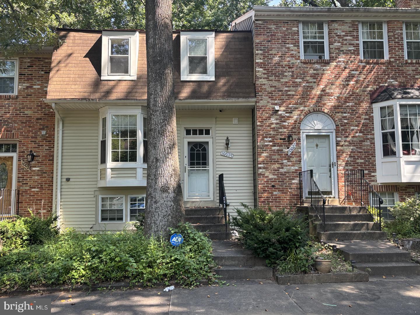 10025 CHESTNUT WOOD LN, BURKE, Virginia 22015, 4 Bedrooms Bedrooms, ,4 BathroomsBathrooms,Residential,For sale,10025 CHESTNUT WOOD LN,VAFX2258086 MLS # VAFX2258086