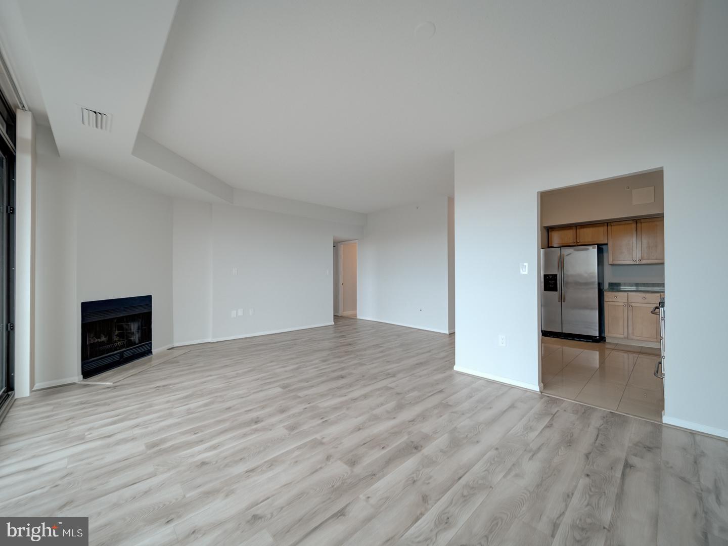 2230 GEORGE C MARSHALL DR #1127, FALLS CHURCH, Virginia 22043, 2 Bedrooms Bedrooms, ,2 BathroomsBathrooms,Residential,For sale,2230 GEORGE C MARSHALL DR #1127,VAFX2258258 MLS # VAFX2258258