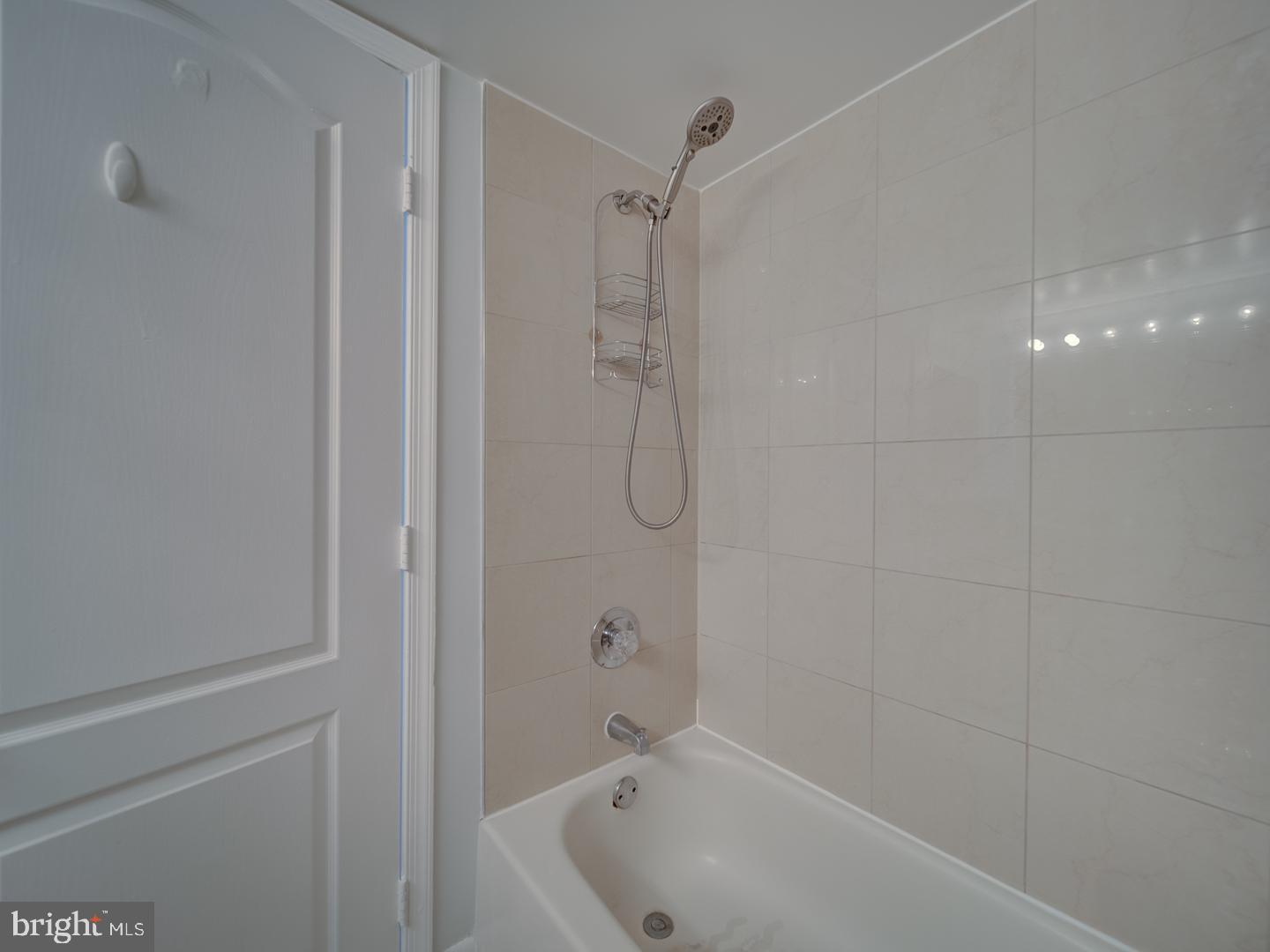 2230 GEORGE C MARSHALL DR #1127, FALLS CHURCH, Virginia 22043, 2 Bedrooms Bedrooms, ,2 BathroomsBathrooms,Residential,For sale,2230 GEORGE C MARSHALL DR #1127,VAFX2258258 MLS # VAFX2258258