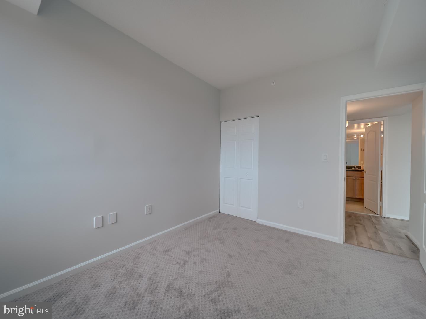 2230 GEORGE C MARSHALL DR #1127, FALLS CHURCH, Virginia 22043, 2 Bedrooms Bedrooms, ,2 BathroomsBathrooms,Residential,For sale,2230 GEORGE C MARSHALL DR #1127,VAFX2258258 MLS # VAFX2258258