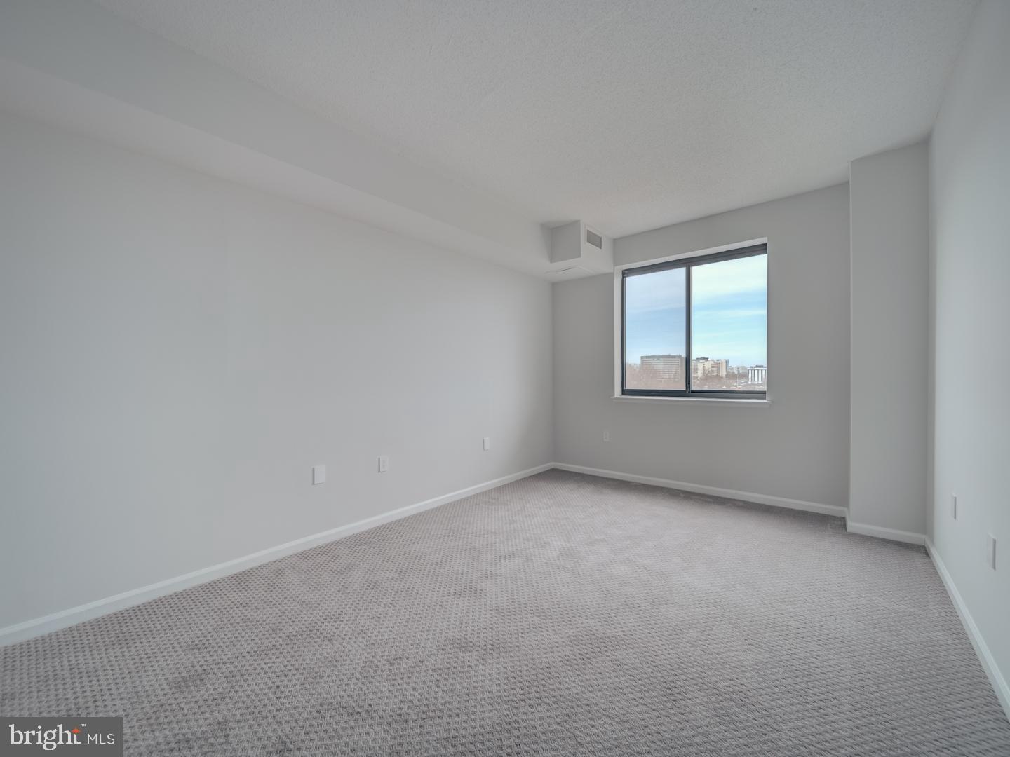 2230 GEORGE C MARSHALL DR #1127, FALLS CHURCH, Virginia 22043, 2 Bedrooms Bedrooms, ,2 BathroomsBathrooms,Residential,For sale,2230 GEORGE C MARSHALL DR #1127,VAFX2258258 MLS # VAFX2258258