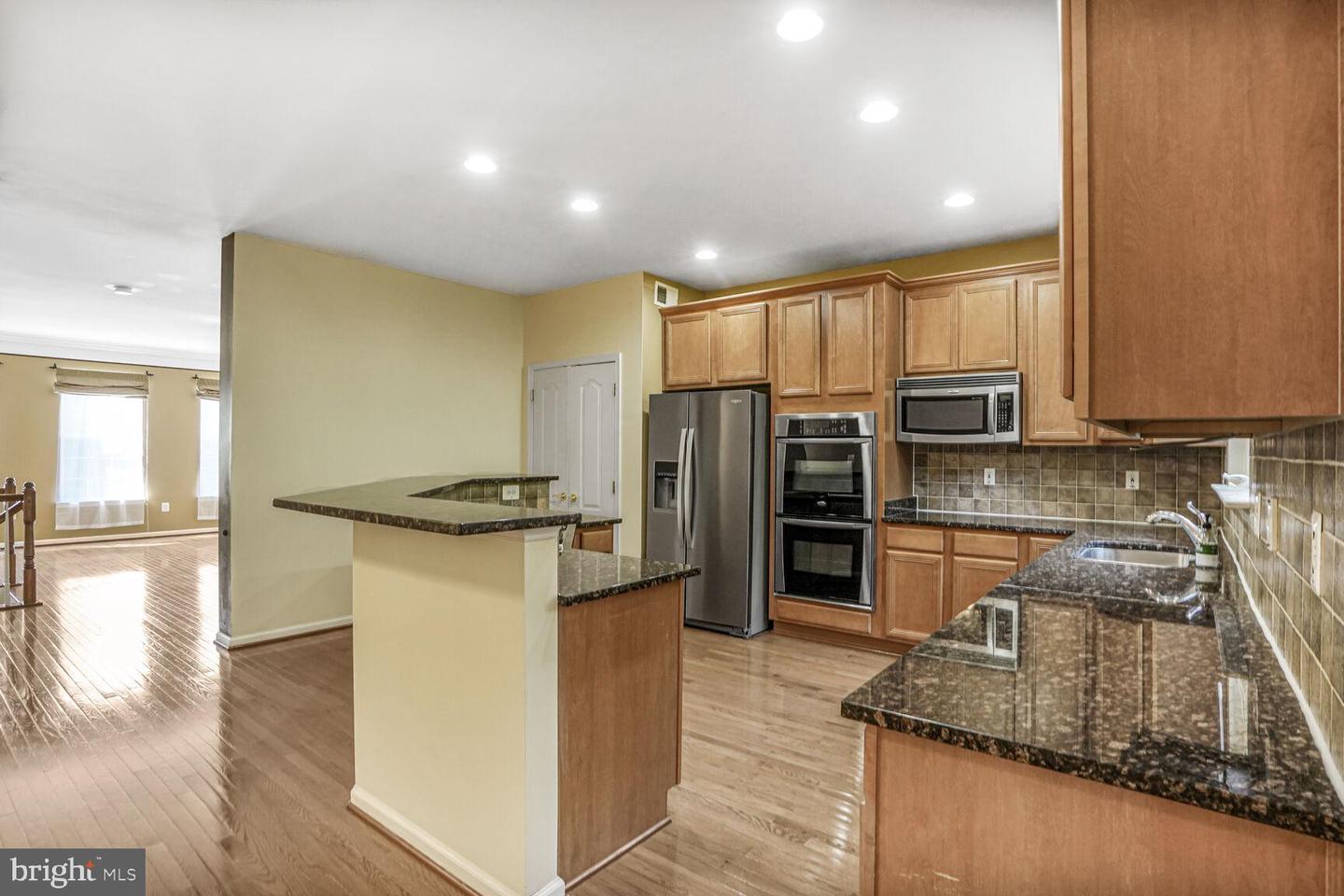 9798 CORBETT PL, MANASSAS PARK, Virginia 20111, 3 Bedrooms Bedrooms, ,3 BathroomsBathrooms,Residential,For sale,9798 CORBETT PL,VAMP2003196 MLS # VAMP2003196