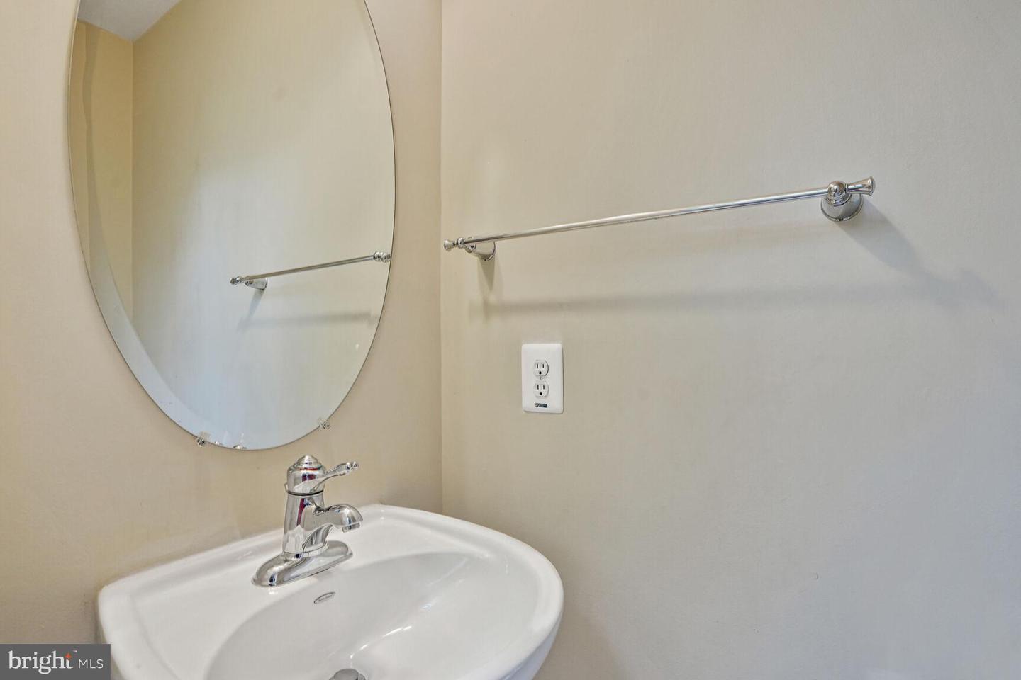 9798 CORBETT PL, MANASSAS PARK, Virginia 20111, 3 Bedrooms Bedrooms, ,3 BathroomsBathrooms,Residential,For sale,9798 CORBETT PL,VAMP2003196 MLS # VAMP2003196